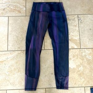 Lululemon in movement leggings